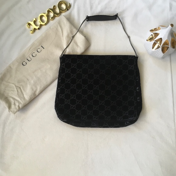 GUCCI PURSE - Picture 2 of 6